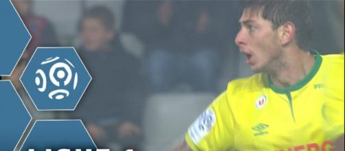 But Emiliano SALA (86') / FC Nantes - Toulouse FC (1-1) - / 2015 ... - youtube.com