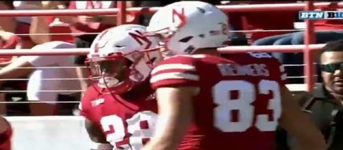 Nebraska football: JUCO linebacker target winding up his recruitment [Image via Football Nation/YouTube]