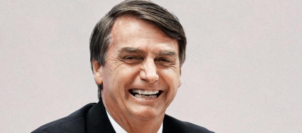Facebook, Instagram e Twitter dizem que Bolsonaro não pagou por impulsionamento de conteúdo na internet Facebook, Instagram e Twitter dizem que Bolsonaro não pagou por impulsionamento de conteúdo na internet