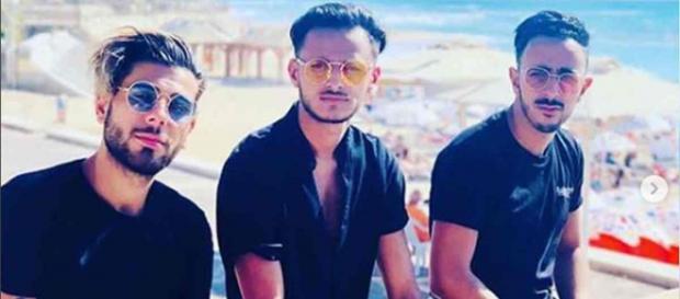 Les Marseillais en Thaïlande : 3 proches de Kévin pourraient avoir intégré le tournage, Allan Guedj, Maxime et Kevin. Les Marseillais en Thaïlande : 3 proches de Kévin pourraient avoir intégré le tournage, Allan Guedj, Maxime et Kevin.