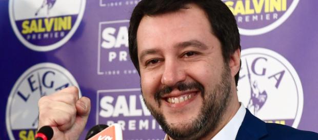 Pensioni, Matteo Salvini insiste: 'Quota 100? La gente non vuole rimanere sotto sequestro della Legge Fornero' - tpi.it Pensioni, Matteo Salvini insiste: 'Quota 100? La gente non vuole rimanere sotto sequestro della Legge Fornero' - tpi.it