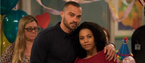 Jesse Williams - Kelly McCreary FONTE: Google