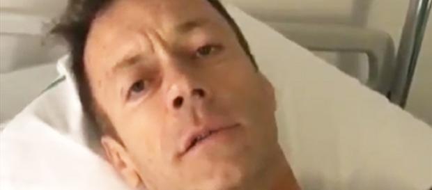 Rocco Siffredi ricoverato, scherza con i fans Rocco Siffredi ricoverato, scherza con i fans