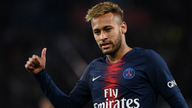 PSG : Iniesta 'pas dérangé' de voir Neymar au Real Madrid