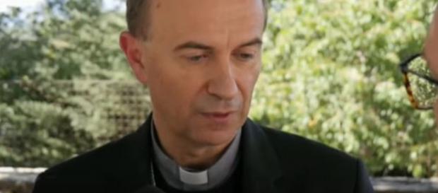 Il segretario generale della Cei Stefano Russo parla della questione legata all'ici della Chiesa Il segretario generale della Cei Stefano Russo parla della questione legata all'ici della Chiesa