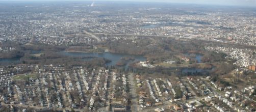 An image of Cranston, Rhode Island which is where Mike Stud is from. [image source: thisisbossi- Wikimedia Commons]