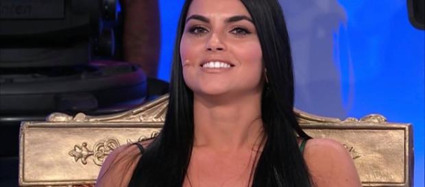 Uomini e donne, anticipazioni trono classico: Teresa elimina tutti i corteggiatori, Luigi elimina Irene Uomini e donne, anticipazioni trono classico: Teresa elimina tutti i corteggiatori, Luigi elimina Irene