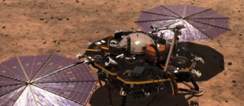 Artist’s impression of how NASA’s InSight will land on Mars [Image source/The New York Times YouTube video]