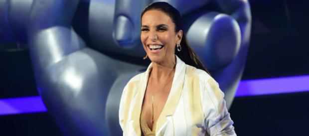 Ivete Sangalo desconversa ao ser questionada sobre polêmica envolvendo Claudia Leitte Ivete Sangalo desconversa ao ser questionada sobre polêmica envolvendo Claudia Leitte