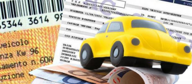 Così cambia il bollo auto: più il veicolo inquina più si paga Così cambia il bollo auto: più il veicolo inquina più si paga