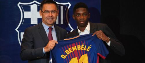 Transféré au Barça pour 105 millions d'euros en 2017, Ousmane Dembélé ne semble plus en odeur de sainteté en Catalogne. (goal.com)