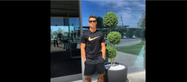 Cristiano Ronaldo (Imagem via Youtube) Cristiano Ronaldo (Imagem via Youtube)