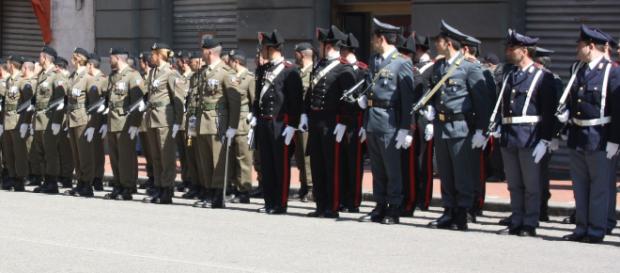 Forze di polizia e vigili del fuoco, maxi piano da 7.600 assunzioni. Forze di polizia e vigili del fuoco, maxi piano da 7.600 assunzioni.