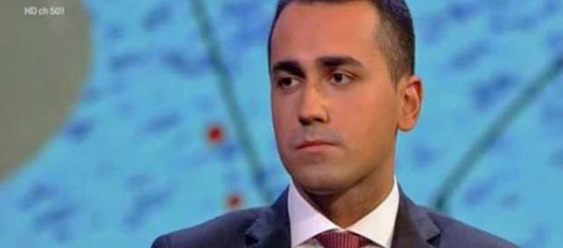 Pensioni, scontro Boeri-Di Maio su quota 100: 'Insostenibile', 'Si farà' Pensioni, scontro Boeri-Di Maio su quota 100: 'Insostenibile', 'Si farà'