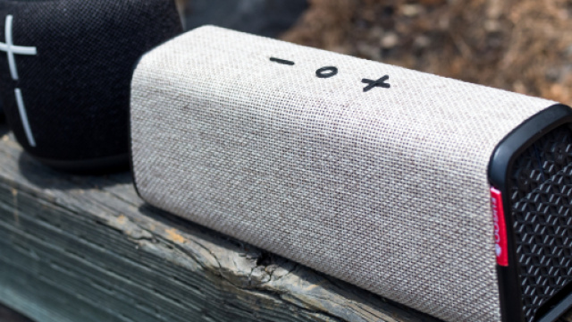 Top 25 Loudest Portable Bluetooth Speakers 2018 - - boomspeaker.com