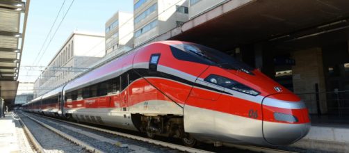 Ferrovie dello Stato assume laureati in giurisprudenza: come ... - money.it