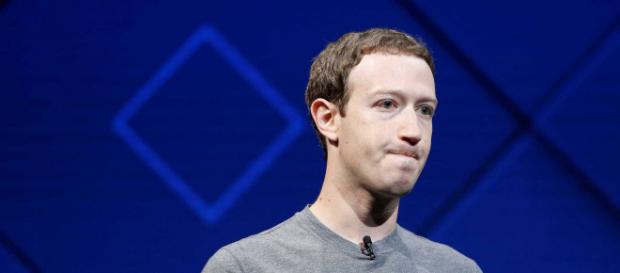 Rede criada por Mark Zuckerberg enfrentou problemas Rede criada por Mark Zuckerberg enfrentou problemas