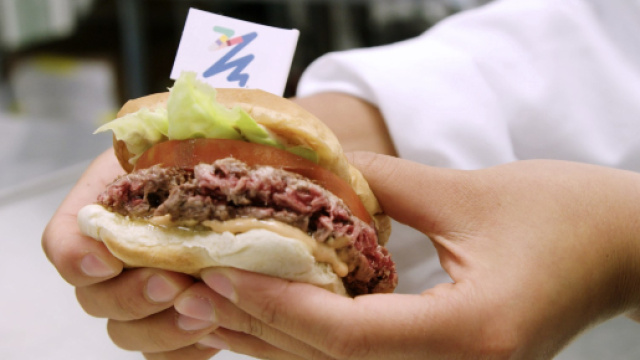 Fake Meat o panacea del futuro, la carne clonata &egrave; realt&agrave;