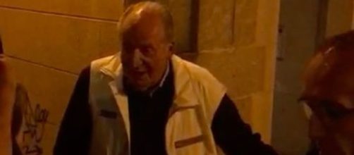 Burlas contra Juan Carlos al salir de una marisquería de Vigo ... - elespanol.com
