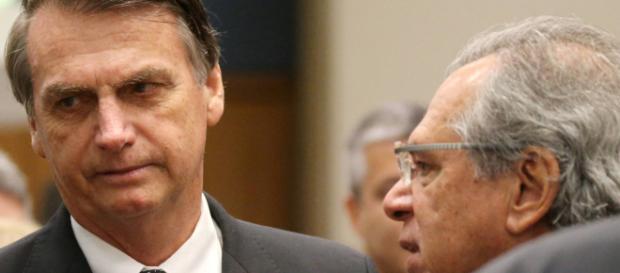 Bolsonaro e Guedes têm uma difícil missão pela frente Bolsonaro e Guedes têm uma difícil missão pela frente
