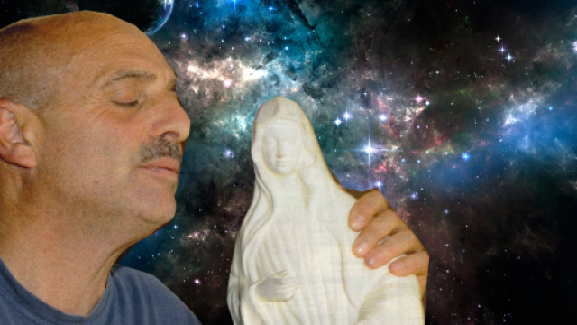 Per Paolo Brosio un grosso spavento in diretta: il suo gatto ha perso sangue, ma sta bene