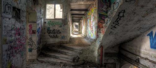 Weissensee Abandoned Children's Hospital in Berlin, Germany. [Image Jan Bommes/Flickr]