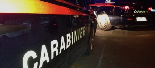 Padre brucia la casa, morto il figlio di 11 anni