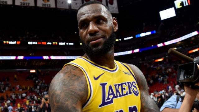 Lakers favorites on NBA odds in LeBron's return to Cleveland ... - sbnation.com