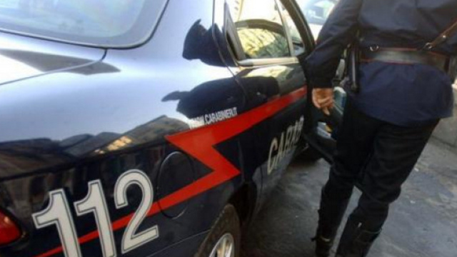 Santa Maria di Licodia, aggredisce l'anziano padre con un martello per l'eredità: arrestato