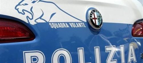 E' intervenuta la polizia in un ostello di Firenze dove stamattina un messicano ha ucciso la fidanzata cinese strangolandola.