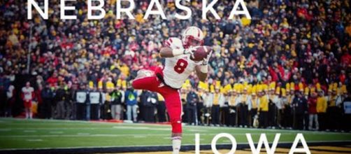 The Nebraska Cornhuskers fell just short of getting a big upset win over the Iowa Hawkeyes on Friday night. [Image source: Elite Sports/YouTube]