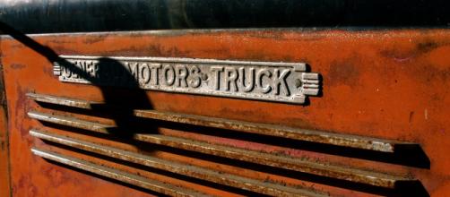Photo of a General Motors truck [watch4u / Flickr]