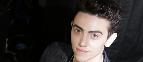 Il dramma di Michele Bravi coinvolto in un incidente in cui ha