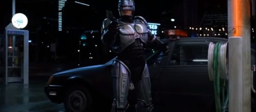 Peter Weller has decided against returning as the iconic RoboCop. [Image Credit] passenger47x - YouTube