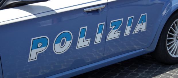 Roma, 14enne precipita dal sesto piano e perde la vita - Google immagini. Roma, 14enne precipita dal sesto piano e perde la vita - Google immagini.