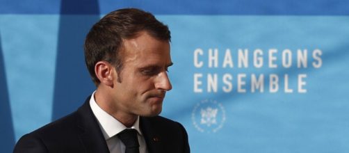 Emmanuel Macron répond aux 'Gilets jaunes'