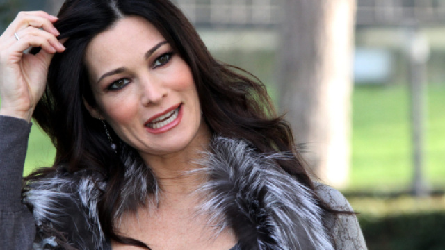 Manuela Arcuri condurr&agrave; un programma televisivo