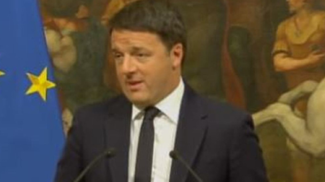 Matteo Renzi attacca duramente Salvini su Facebook