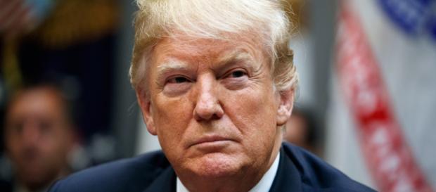 Trump anuncia la detención de inmigrantes durante años en unas grandes ciudades carpas Trump anuncia la detención de inmigrantes durante años en unas grandes ciudades carpas