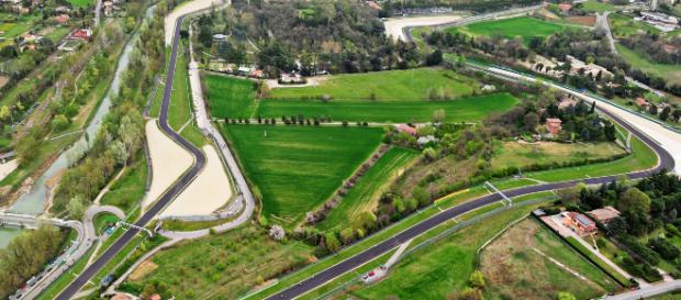 Panorama_elicottero_SBK | Autodromo di Imola - autodromoimola.it Panorama_elicottero_SBK | Autodromo di Imola - autodromoimola.it