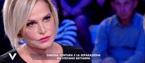 Simona Ventura si racconta a Verissimo: "Sapevo delle scappatelle di Bettarini ma sono stata zitta"