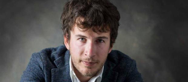 Diego Fusaro accusa Repubblica: prepara un colpo di Stato Diego Fusaro accusa Repubblica: prepara un colpo di Stato