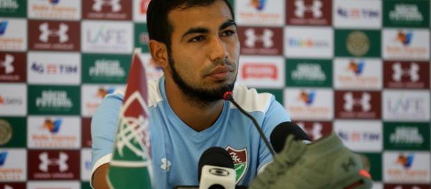 Expulso contra o Vasco, Sornoza desfalca o Flu contra o Sport pelo Brasileirão (Foto: Portal Torcedores) Expulso contra o Vasco, Sornoza desfalca o Flu contra o Sport pelo Brasileirão (Foto: Portal Torcedores)
