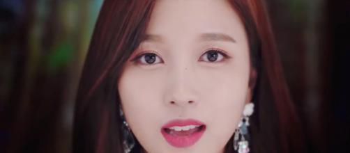 TWICE shares teaser video 'Y' For “YES or YES". image - kpopfans.net