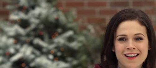 Marrying Father Christmas stars Erin Krakow, Niall Matter. A review. - Image credit Hallmark Movies & Mysteries | YouTube