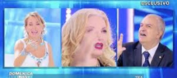 Daniela Del Secco ammette: 'Ho pagato 60 mila euro per legalizzare il mio titolo' Daniela Del Secco ammette: 'Ho pagato 60 mila euro per legalizzare il mio titolo'