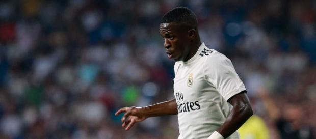 Marcelo rasga elogios a Vinicius Jr no Real: 'Presente e também ... - com.br Marcelo rasga elogios a Vinicius Jr no Real: 'Presente e também ... - com.br