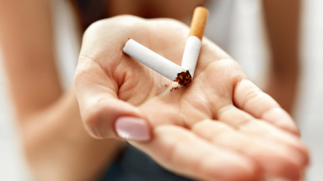 Un ex fumatore pentito al lavoro