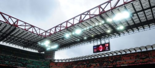 Milan, il 12 novembre il confronto con la Uefa dopo che il Tas ha riammesso i rossoneri all'Europa League: forse ci sarà una multa