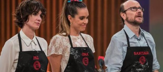 Santiago Segura el último expulsado de ‘Masterchef Celebrity’ hace llorar a Paz Vega Santiago Segura el último expulsado de ‘Masterchef Celebrity’ hace llorar a Paz Vega